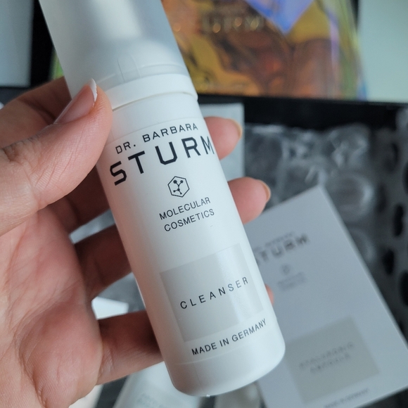 🌟HOST PICK🌟  Dr. Barbara Sturm discovery set - Picture 11 of 14